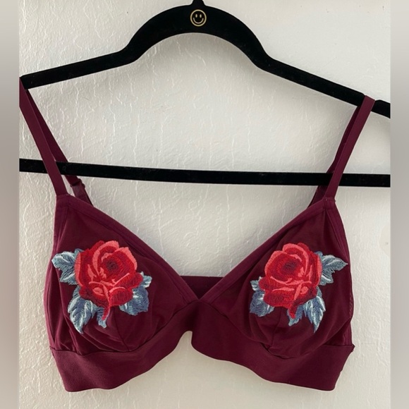 Pink Victoria Secrets Bralette - Picture 1 of 5